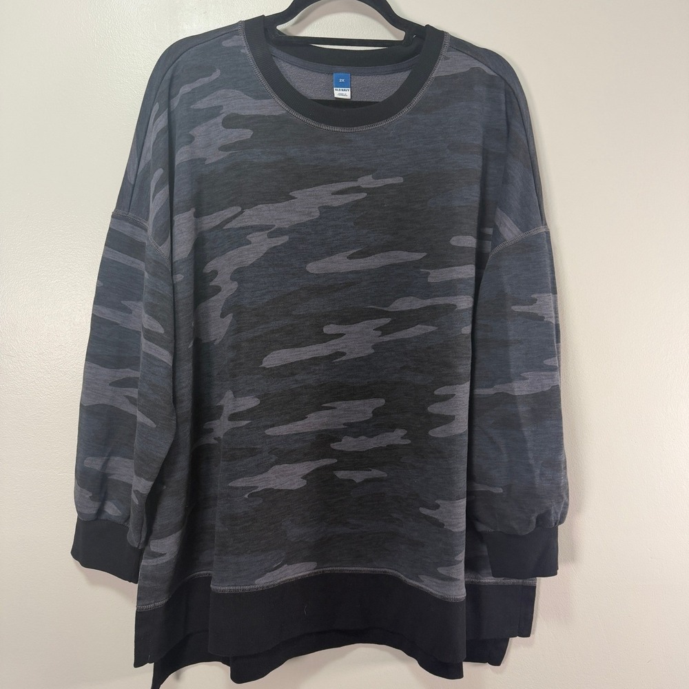 Old Navy Womens 2X Camo Sweatshirt Blue Gray Long Sleeve Side Slit Crew Neck